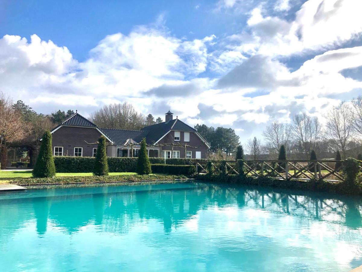 Landhuis Hotel De Hilkensberg Broekhuizen  Esterno foto