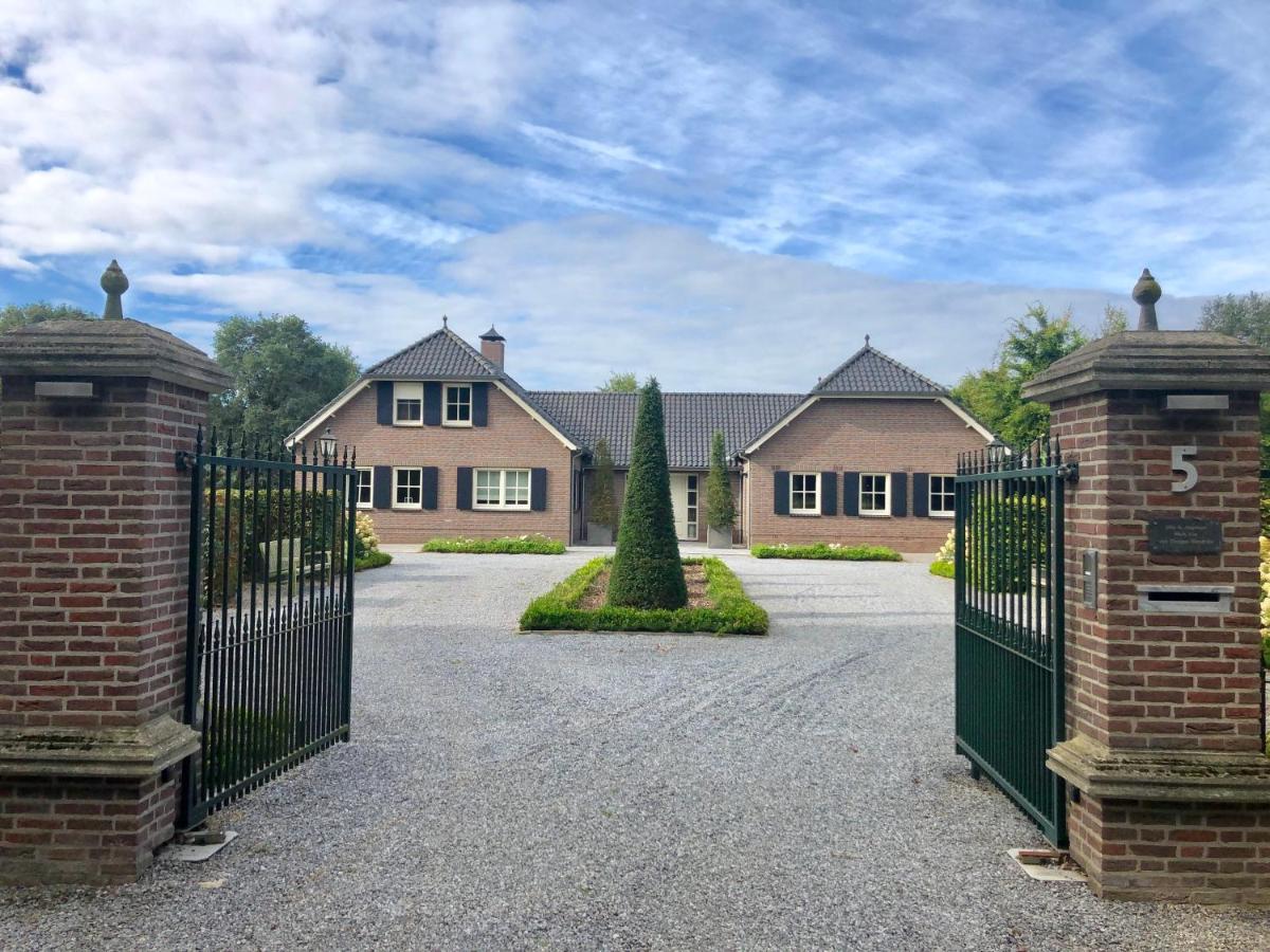Landhuis Hotel De Hilkensberg Broekhuizen  Esterno foto