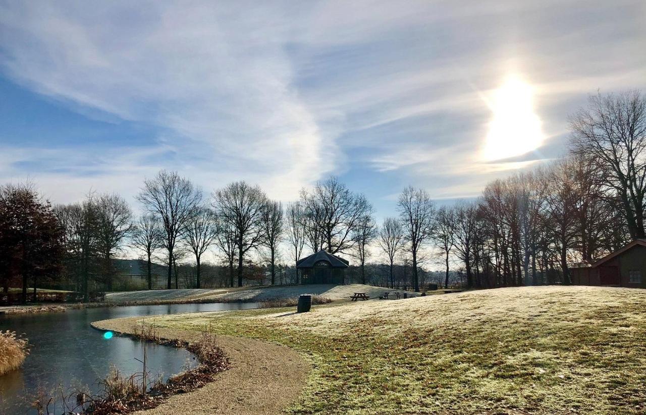 Landhuis Hotel De Hilkensberg Broekhuizen  Esterno foto