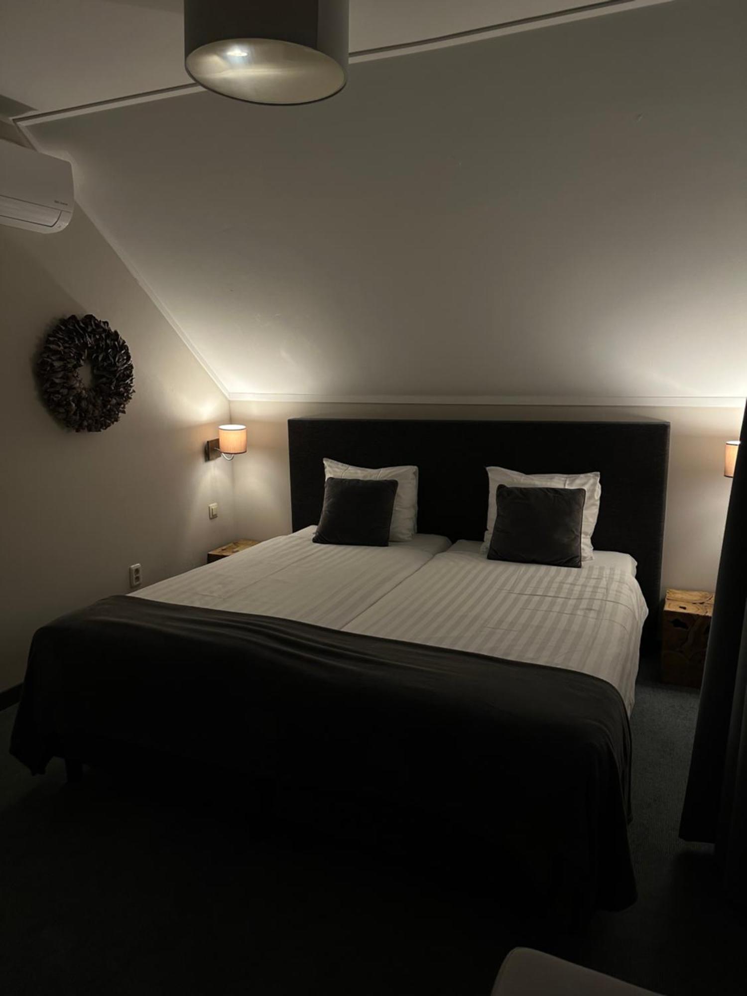 Landhuis Hotel De Hilkensberg Broekhuizen  Esterno foto